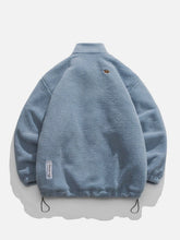 Wintermantel mit Kordelzug und Etikett